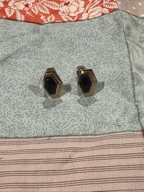 Source Unknown Gold Tone Cufflinks with Black Hex Inset
